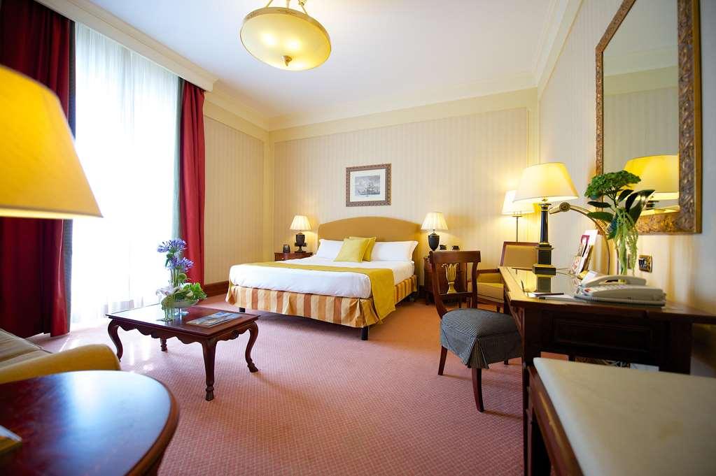 Excelsior Palace Palermo Room photo